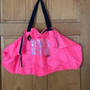 VSX Victoria’s Secret Sport duffel bag